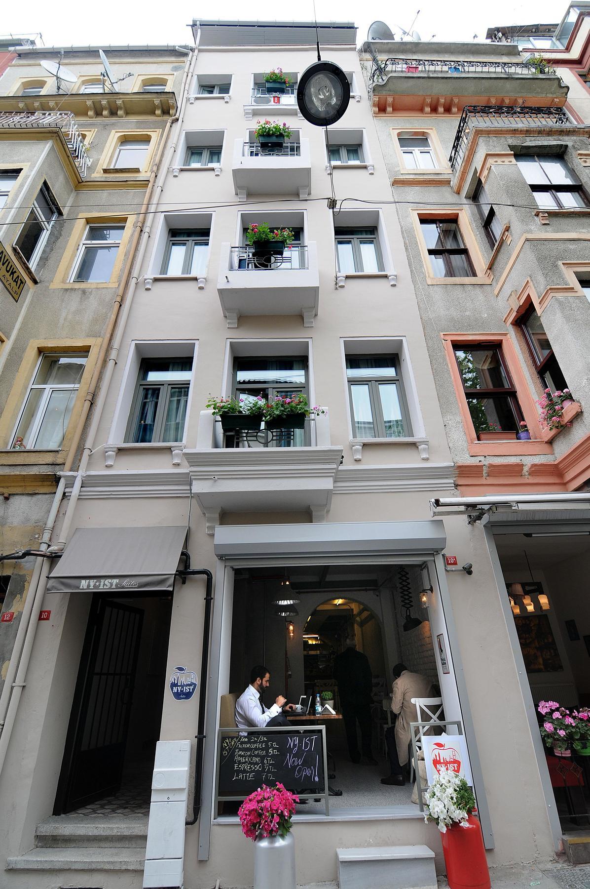 Taksim Safe House Hotel Istanboel Buitenkant foto