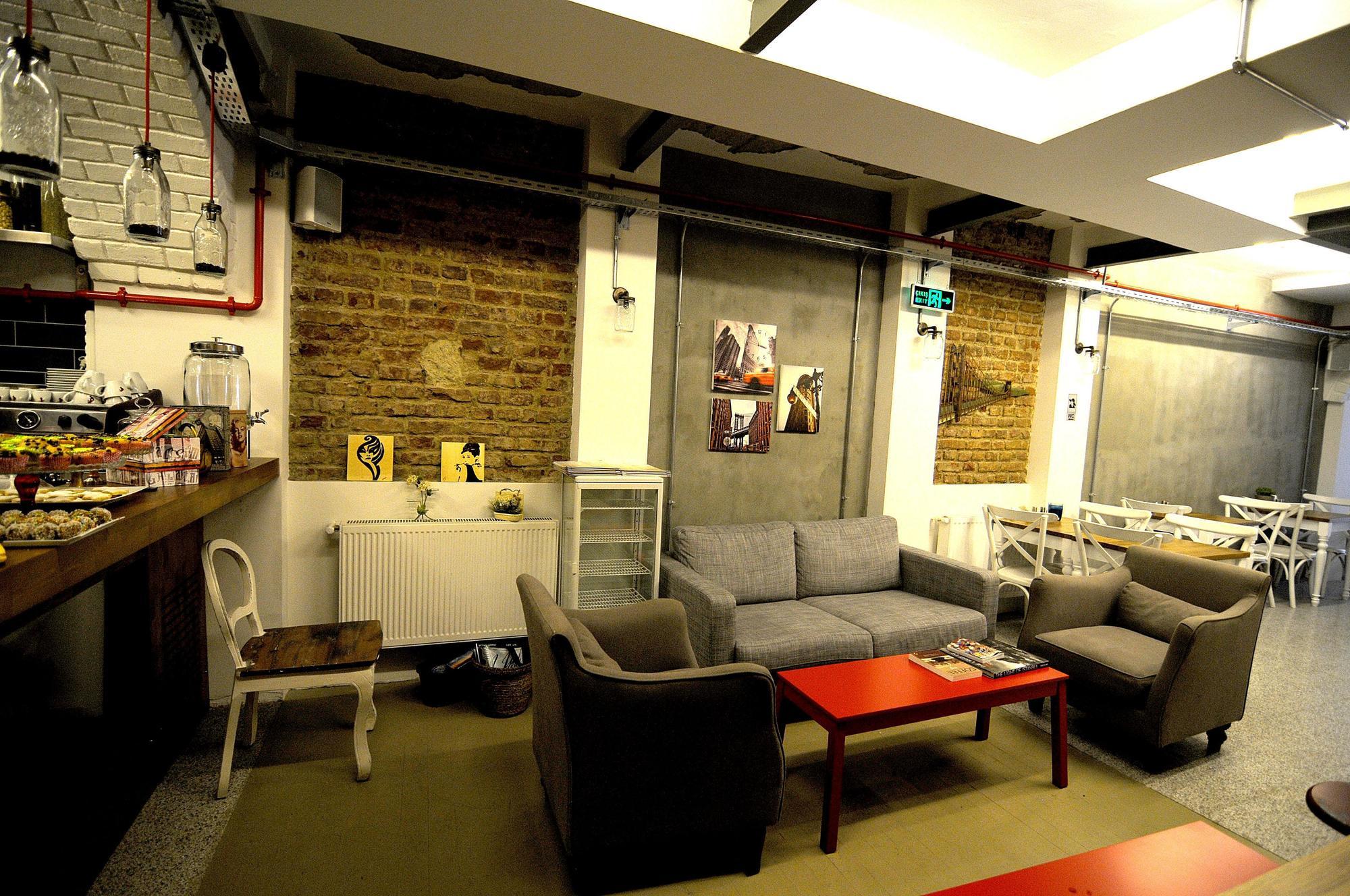 Taksim Safe House Hotel Istanboel Buitenkant foto