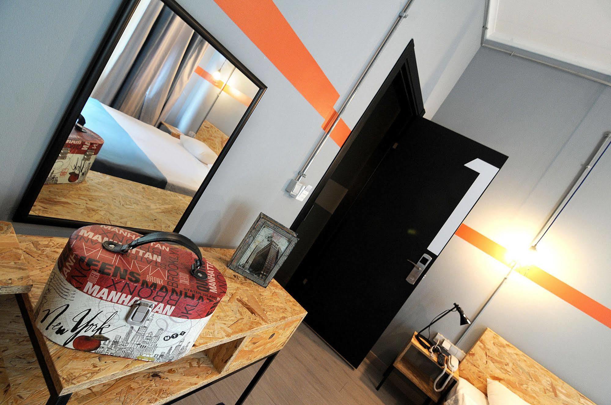 Taksim Safe House Hotel Istanboel Buitenkant foto