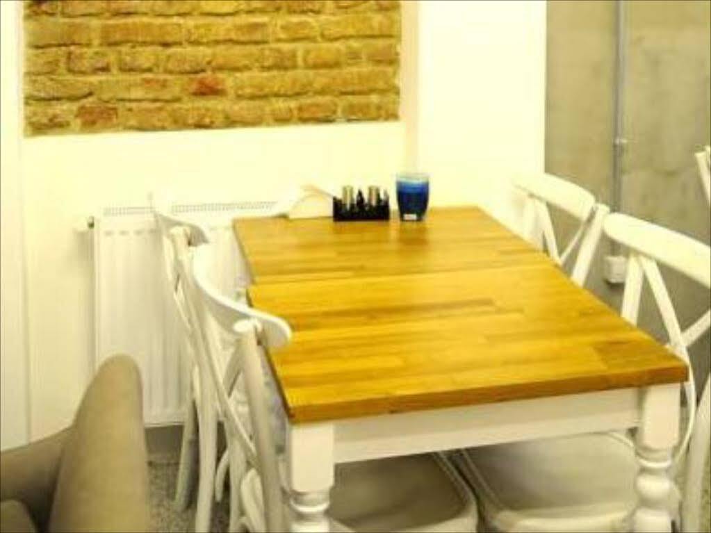 Taksim Safe House Hotel Istanboel Buitenkant foto